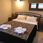 Apartment Traditional House Irina